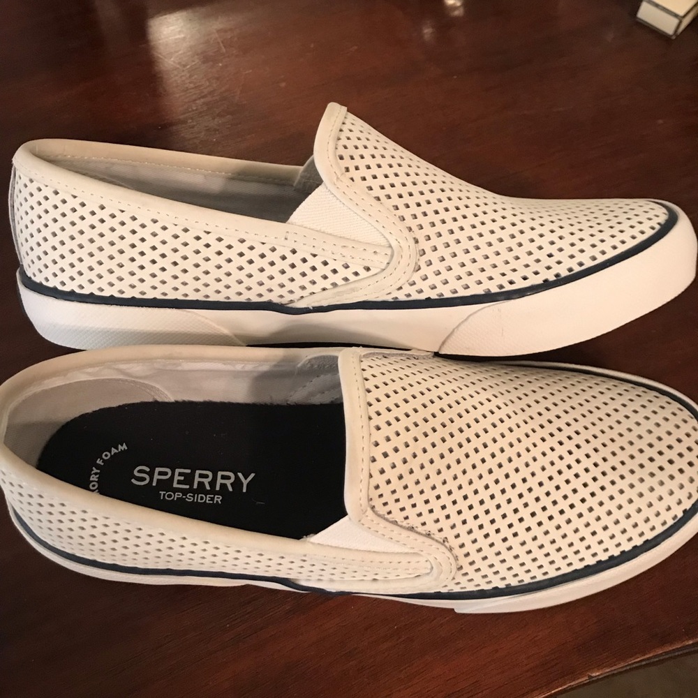 Sperry slip on 7.5 never worn